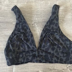 Super soft and comfy deep V VS sports bar